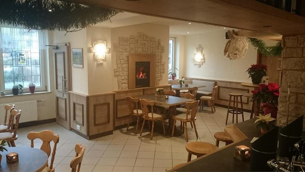 Gasthof Zum Diemeltal マルスベルク エクステリア 写真