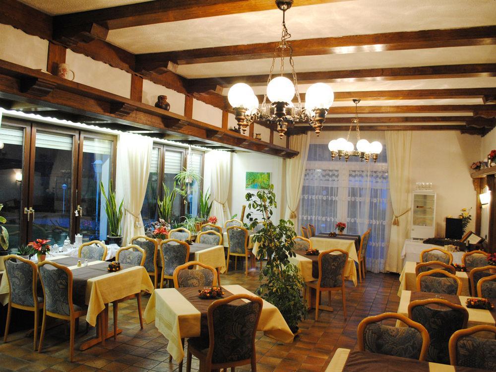 Gasthof Zum Diemeltal マルスベルク エクステリア 写真